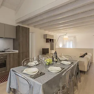 Appartement Ca' Rossini 2, Venise